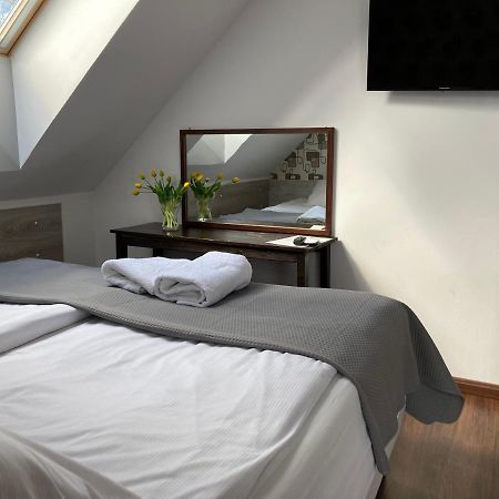 Apartamenty I Pokoje Na Letniej Ujście-Darłowskie Dış mekan fotoğraf
