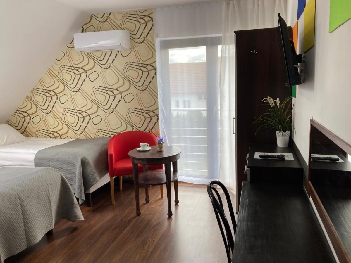 Apartamenty I Pokoje Na Letniej Ujście-Darłowskie Dış mekan fotoğraf