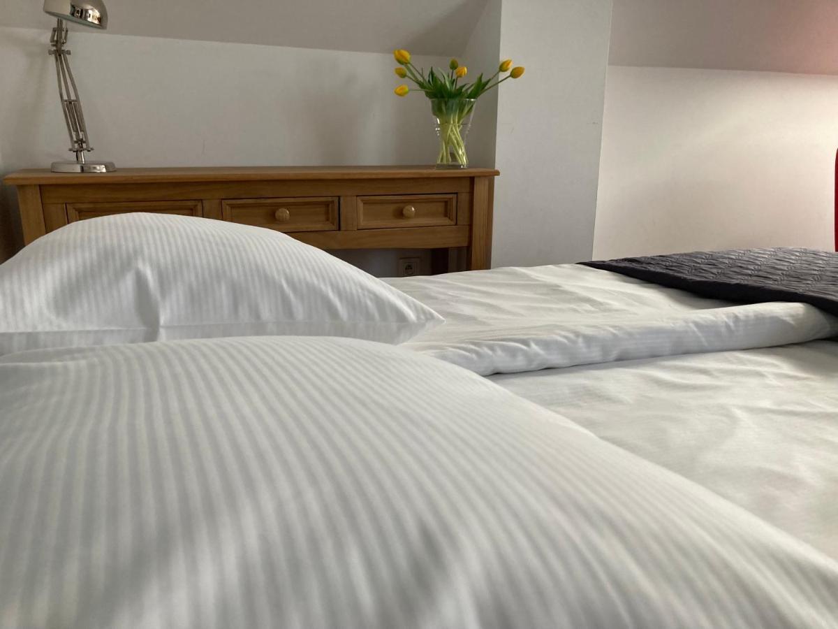 Apartamenty I Pokoje Na Letniej Ujście-Darłowskie Dış mekan fotoğraf