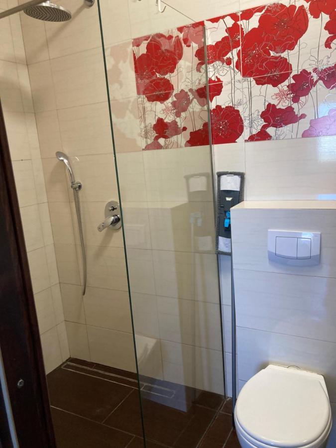 Apartamenty I Pokoje Na Letniej Ujście-Darłowskie Dış mekan fotoğraf