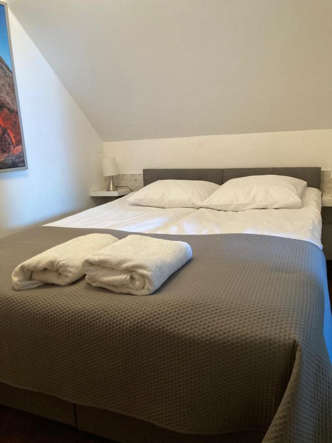 Apartamenty I Pokoje Na Letniej Ujście-Darłowskie Dış mekan fotoğraf
