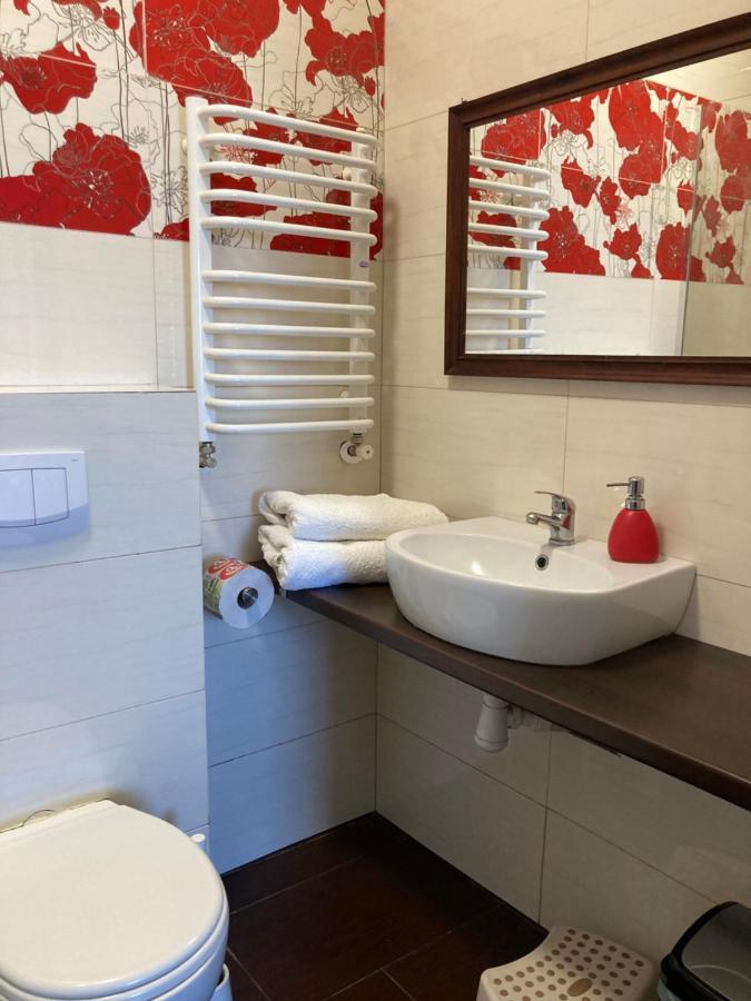 Apartamenty I Pokoje Na Letniej Ujście-Darłowskie Dış mekan fotoğraf