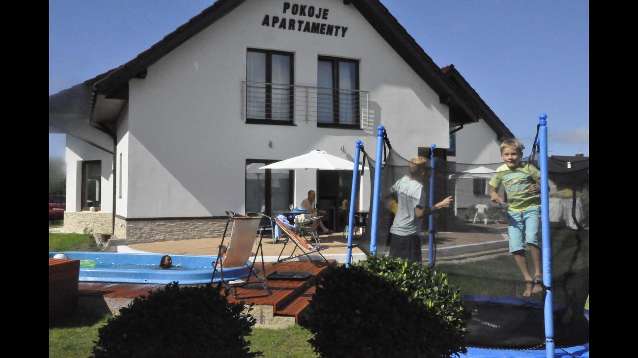 Apartamenty I Pokoje Na Letniej Ujście-Darłowskie Dış mekan fotoğraf