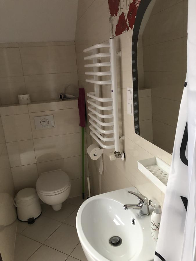 Apartamenty I Pokoje Na Letniej Ujście-Darłowskie Dış mekan fotoğraf