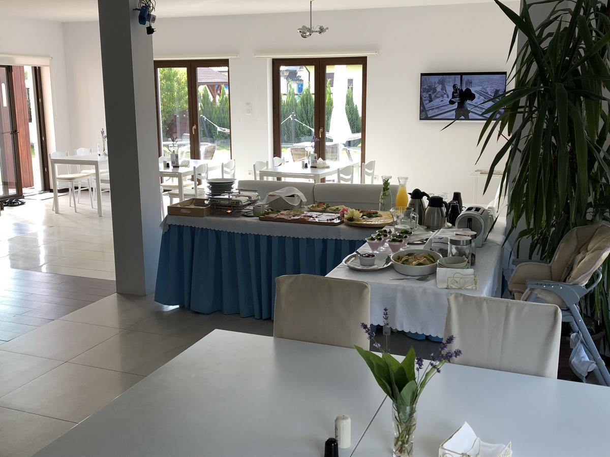 Apartamenty I Pokoje Na Letniej Ujście-Darłowskie Dış mekan fotoğraf
